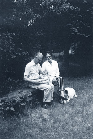 Ирани Бела с женой и внуком. Венгрия