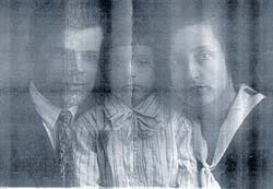 Д.И.Кириллов с семьей. 1935 г.